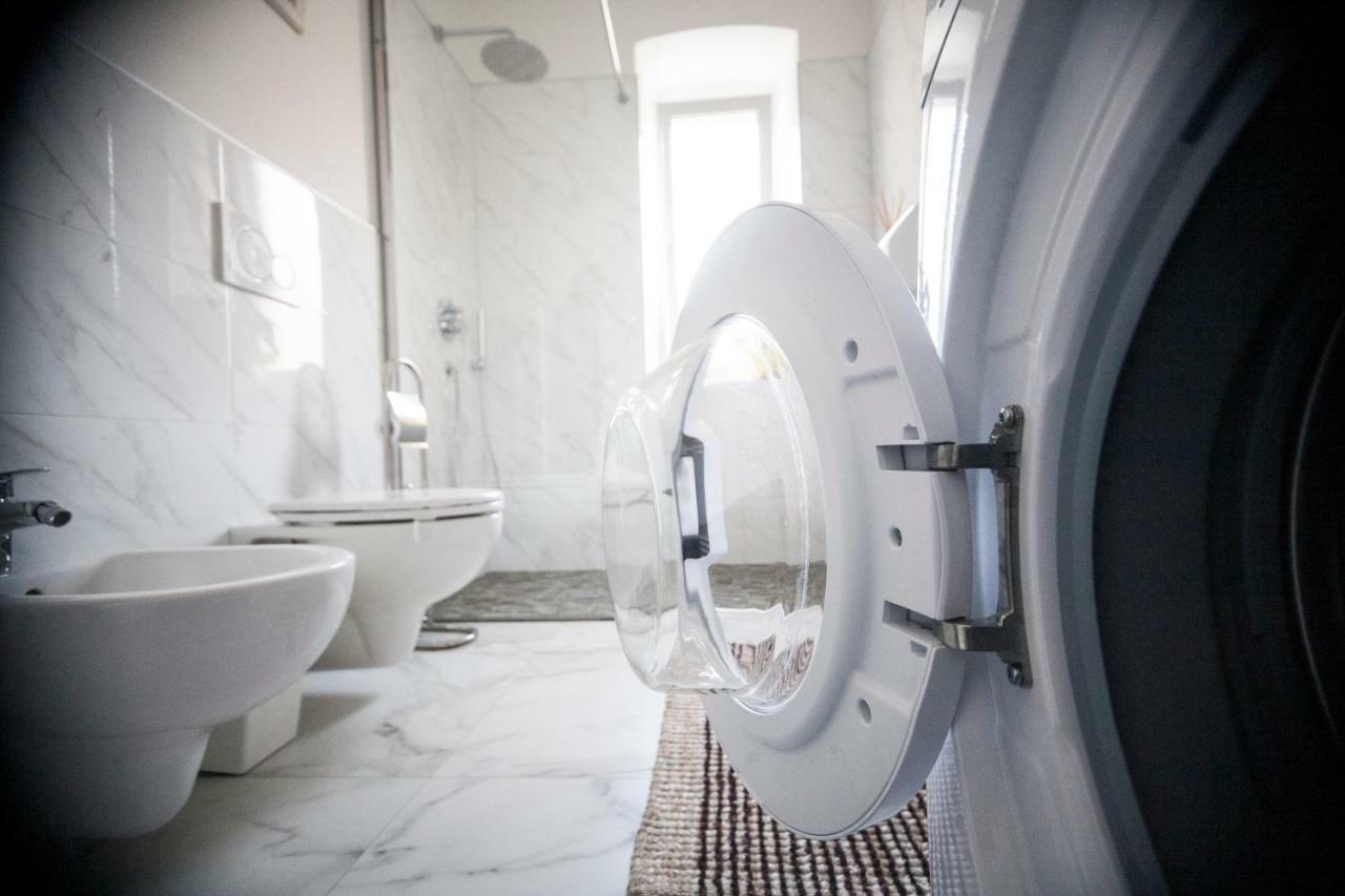 La Casa Del Vento Apartment ลาสเปเซีย ภายนอก รูปภาพ